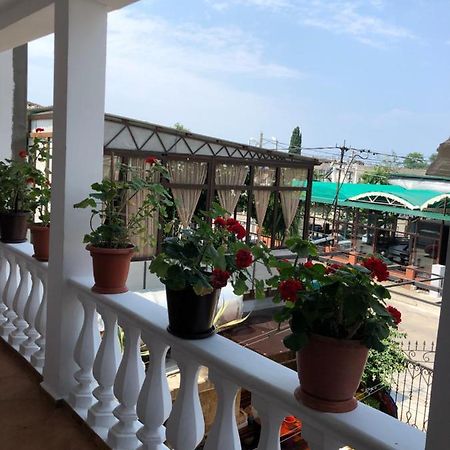Nina Mini Hotel Gagry Zewnętrze zdjęcie