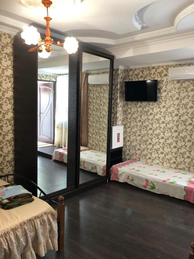 Nina Mini Hotel Gagry Zewnętrze zdjęcie