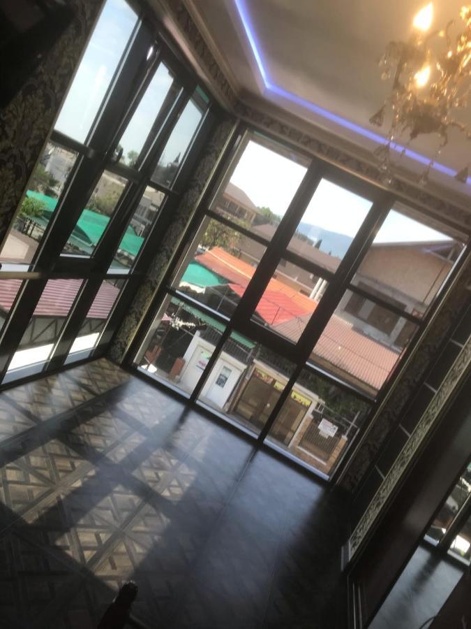 Nina Mini Hotel Gagry Zewnętrze zdjęcie