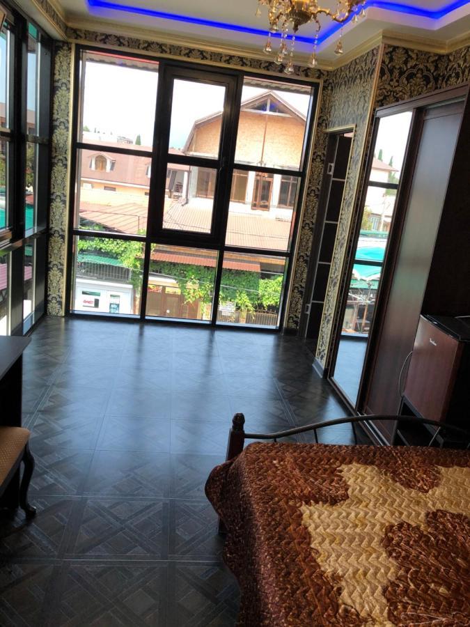 Nina Mini Hotel Gagry Zewnętrze zdjęcie