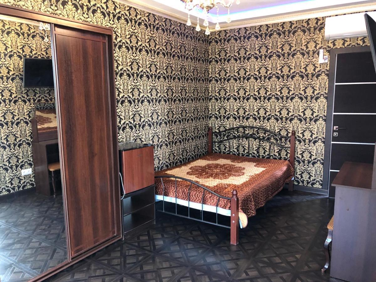 Nina Mini Hotel Gagry Zewnętrze zdjęcie