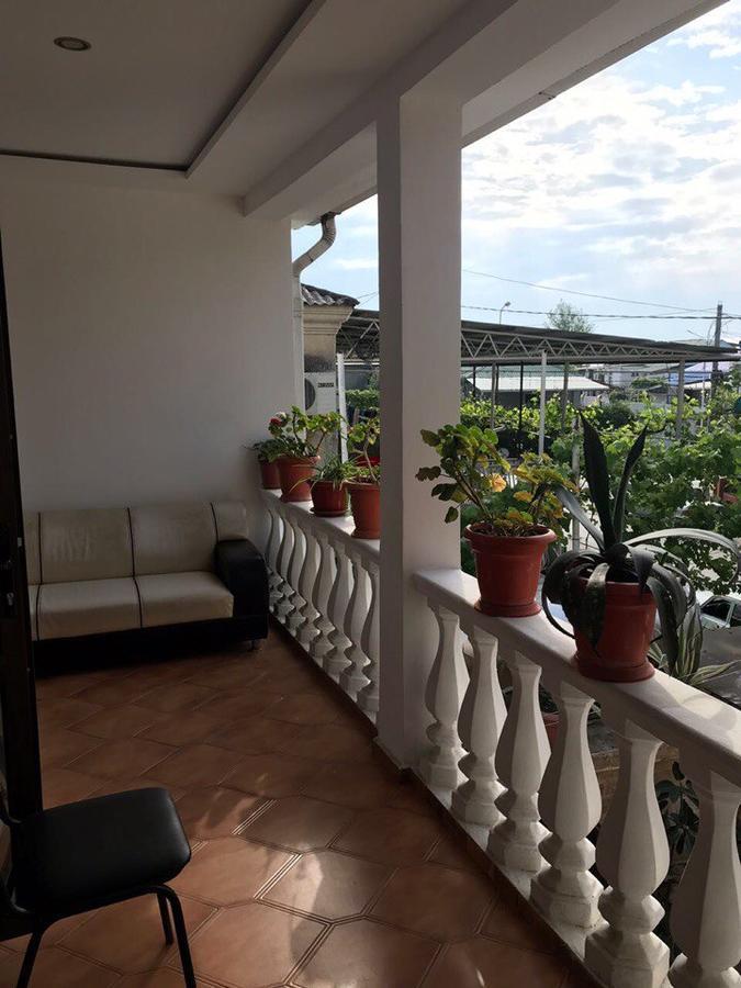 Nina Mini Hotel Gagry Zewnętrze zdjęcie